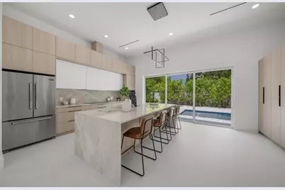 3500 Bay Shore Road, Sarasota, FL 34234 - Photo 7