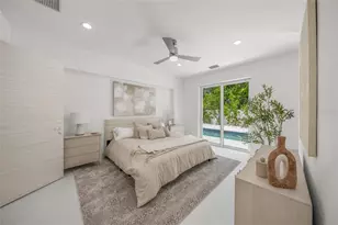 3500 Bay Shore Rd, Sarasota, FL 34234 - Photo 19