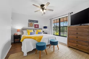 3013 Clark Rd, Sarasota, FL 34231 - Photo 13