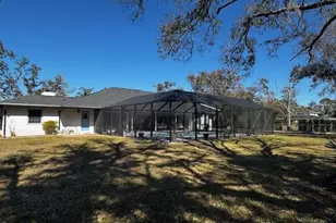 3908 Oak Grove Dr, Sarasota, FL 34243 - Photo 3