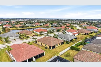 2607 Avolet Court, Lakewood Ranch, FL 34211 - Photo 33