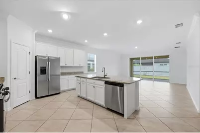 2607 Avolet Court, Lakewood Ranch, FL 34211 - Photo 9