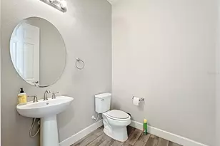 6006 Anise Dr, Sarasota, FL 34238 - Photo 33