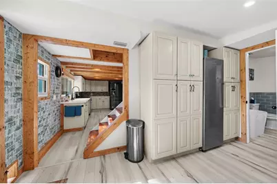 105 Tucker Avenue, Sarasota, FL 34232 - Photo 45