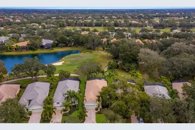 12204 Thornhill Court, Lakewood Ranch, FL 34202 - Photo 61