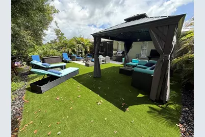 5242 Immo Court, Sarasota, FL 34233 - Photo 15