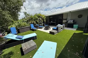 5242 Immo Ct, Sarasota, FL 34233 - Photo 17