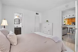 1516 Oak St, Sarasota, FL 34236 - Photo 21