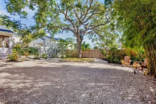 1516 Oak St, Sarasota, FL 34236 - Photo 11