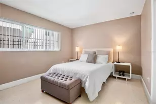 1516 Oak St, Sarasota, FL 34236 - Photo 23