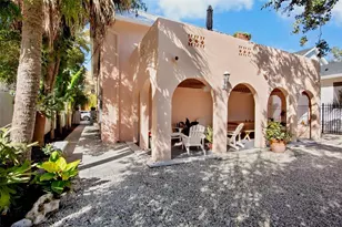 1516 Oak St, Sarasota, FL 34236 - Photo 5