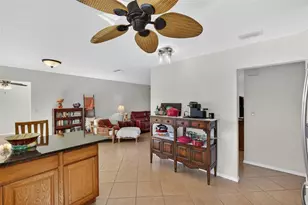 4216 Abbotsford St, North Port, FL 34287 - Photo 11