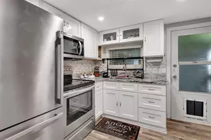 997 28th Ave Dr E, Bradenton, FL 34208 - Photo 11