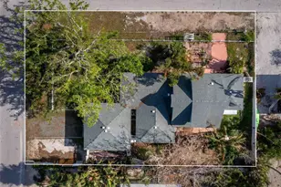 6901 Poinsetta Ave, Longboat Key, FL 34228 - Photo 7