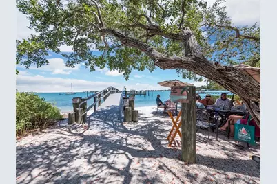 6901 Poinsetta Avenue, Longboat Key, FL 34228 - Photo 27