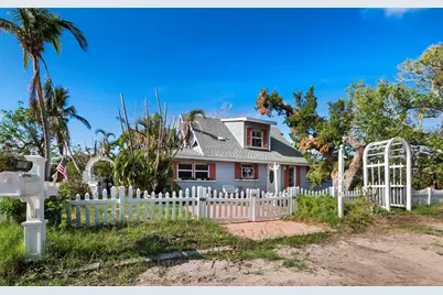6901 Poinsetta Avenue, Longboat Key, FL 34228 - Photo 1