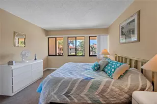 5205 Lake Village Dr, Sarasota, FL 34235 - Photo 19