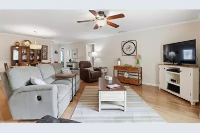 3908 Oakhurst Boulevard #3185, Sarasota, FL 34233 - Photo 3