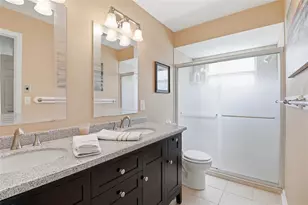 3908 Oakhurst Blvd, Sarasota, FL 34233 - Photo 23