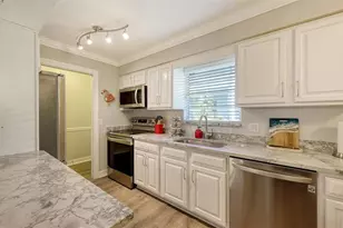 3350 S Osprey Ave, Sarasota, FL 34239 - Photo 7