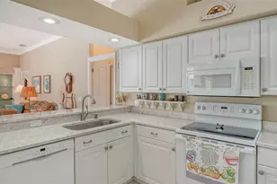 5270 Far Oak Cir, Sarasota, FL 34238 - Photo 25