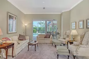 5270 Far Oak Cir, Sarasota, FL 34238 - Photo 11