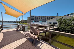 3562 Lake Bayshore Dr, Bradenton, FL 34205 - Photo 33