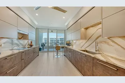 535 Sanctuary Drive #C807, Longboat Key, FL 34228 - Photo 11