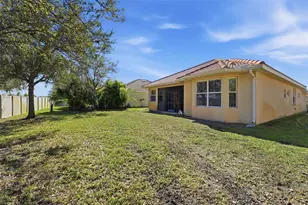 6310 Falcon Lair Dr, North Port, FL 34287 - Photo 29
