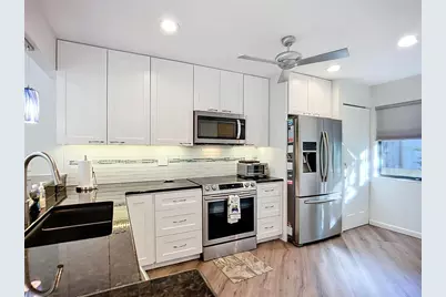 1508 Pelican Cove Road #GR232, Sarasota, FL 34231 - Photo 7