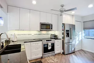 1508 Pelican Cove Rd, Sarasota, FL 34231 - Photo 7