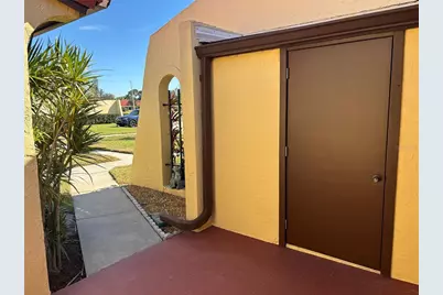 5712 12 Avenue W #5712, Bradenton, FL 34209 - Photo 3