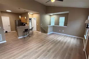 10414 Villa View Cir, Tampa, FL 33647 - Photo 9