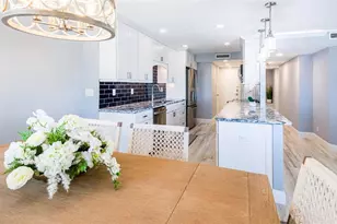 1750 Benjamin Franklin Dr, Sarasota, FL 34236 - Photo 3