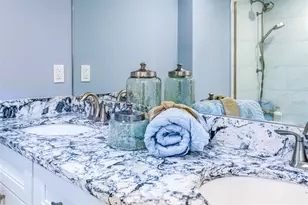 1750 Benjamin Franklin Dr, Sarasota, FL 34236 - Photo 17