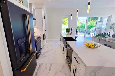 1156 Cocoanut Avenue, Sarasota, FL 34236 - Photo 19