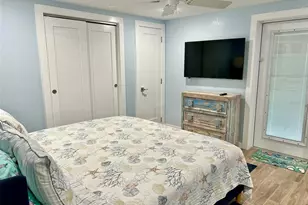 311 63rd St, Holmes Beach, FL 34217 - Photo 23