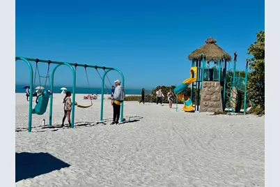 311 63rd Street, Holmes Beach, FL 34217 - Photo 31