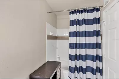 1195 Villagio Circle #102, Sarasota, FL 34237 - Photo 15