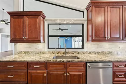 5309 Gardens Drive, Sarasota, FL 34243 - Photo 13