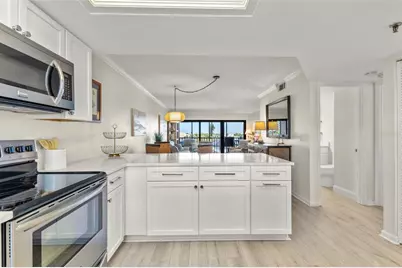 1001 Benjamin Franklin Drive #503, Sarasota, FL 34236 - Photo 11