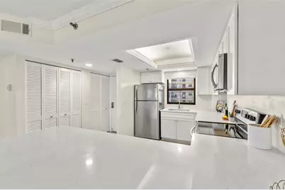 1001 Benjamin Franklin Drive #503, Sarasota, FL 34236 - Photo 13