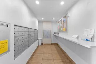 1001 Benjamin Franklin Dr, Sarasota, FL 34236 - Photo 43