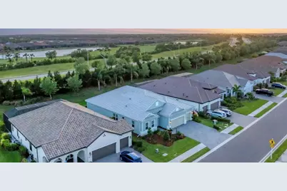 13306 Deep Blue Place, Bradenton, FL 34211 - Photo 57