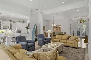 8135 Abingdon Ct, University Park, FL 34201 - Photo 7