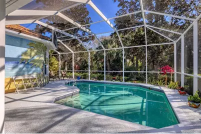 8135 Abingdon Court, University Park, FL 34201 - Photo 31