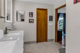 1035 Sirus Trail, Sarasota, FL 34232 - Photo 29