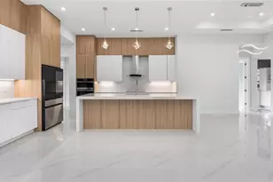 1687 19th St SW, Naples, FL 34117 - Photo 11