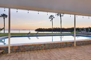 7318 Westmoreland Dr, Sarasota, FL 34243 - Photo 9