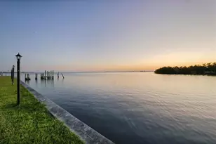 7318 Westmoreland Dr, Sarasota, FL 34243 - Photo 35